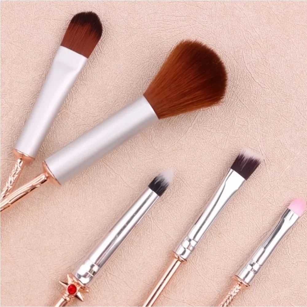 Disney’s Alice in Wonderland Makeup Brush Set, Alice In Wonderland Makeup Brush